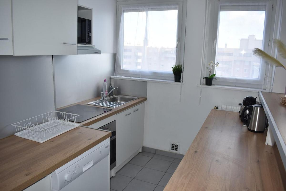 Appartement Lumineux 3 Chambres - Villeurbanne Gratte Ciel エクステリア 写真